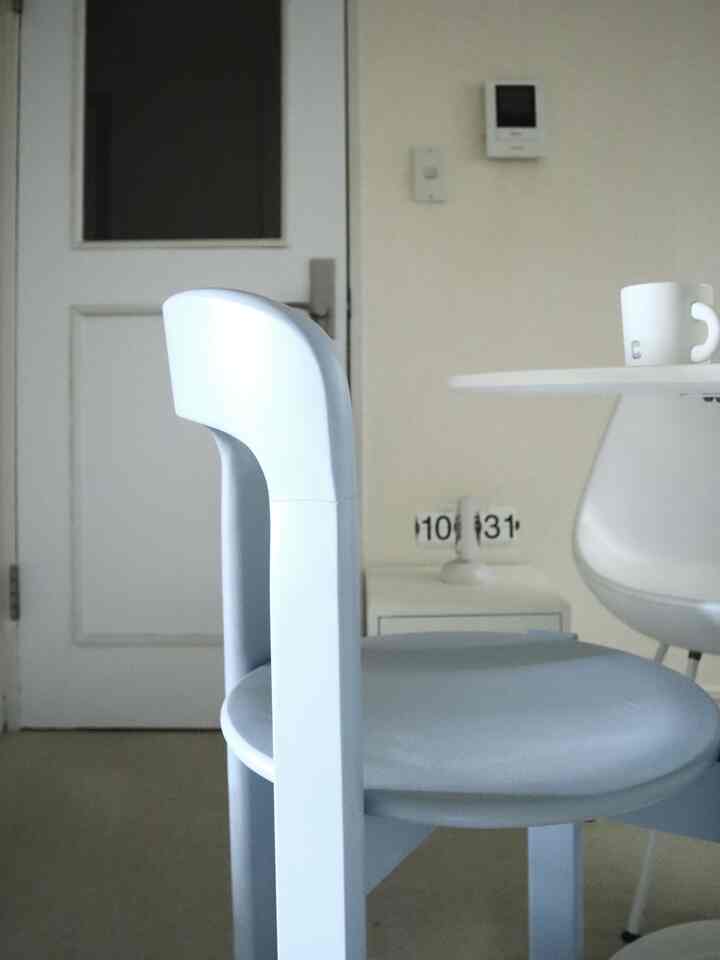 
購入したばかりのお気に入りのチェア🪑

ホワイトと迷いましたがブルーにして正解でした ☺︎
無機質でモノトーン寄りのインテリアなので差し色になってる。





#Koreaninterior #韓国インテリア 無機質インテリア #モノトーンインテリア #シンプルなインテリア #モノトーンに差し色 #差し色 #ダイニングインテリア #ダイニングスペース #ダイニングチェア #ダイニングルーム #シンプリスト #海外インテリア #シンプルな暮らし #ミニマリズム 