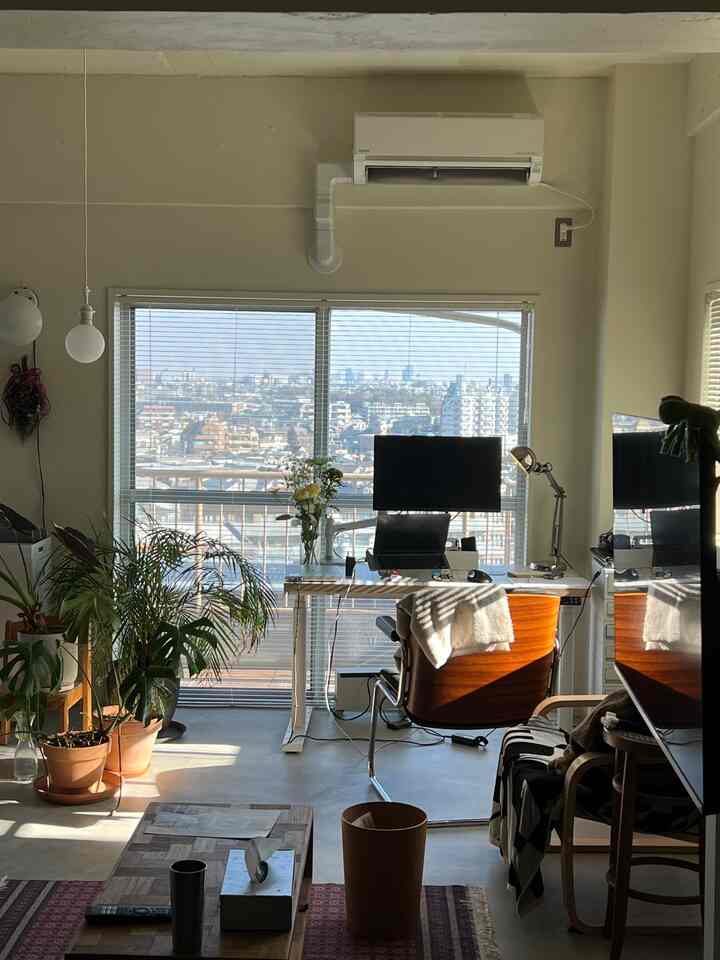 Spring is here♪

#renovation #interiordesign #interiorstylists #interiordecor 
#vintagefurniture #海外インテリア #リノベーションマンション #ヴィンテージインテリア #ヴィンテージ家具 #ミッドセンチュリー家具 #モダンインテリア #モダンリビング #モダン住宅 #整理収納 #見せる収納 #暮らしの記録 #シンフ living #日々の暮らしを楽しむ #くらしを楽しむ #部屋作り #部屋紹介
