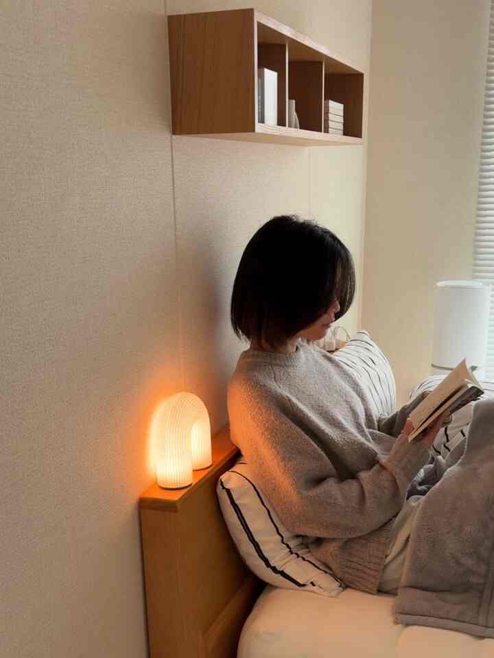 ポータブルライトが大活躍！

#ポータブルライト #テーブルライト #デスクライト #インテリア #北欧インテリア #インテリア雑貨 #二人暮らしインテリア #2人暮らし
#3dk賃貸 #3人暮らし #DIY #部屋紹介 #ルームツアー #ホテルライク #韓国インテリア #ナチュラルインテリア #観葉植物 #賃貸インテリア #3dk #団地 #和室 #築古 #築古賃貸
