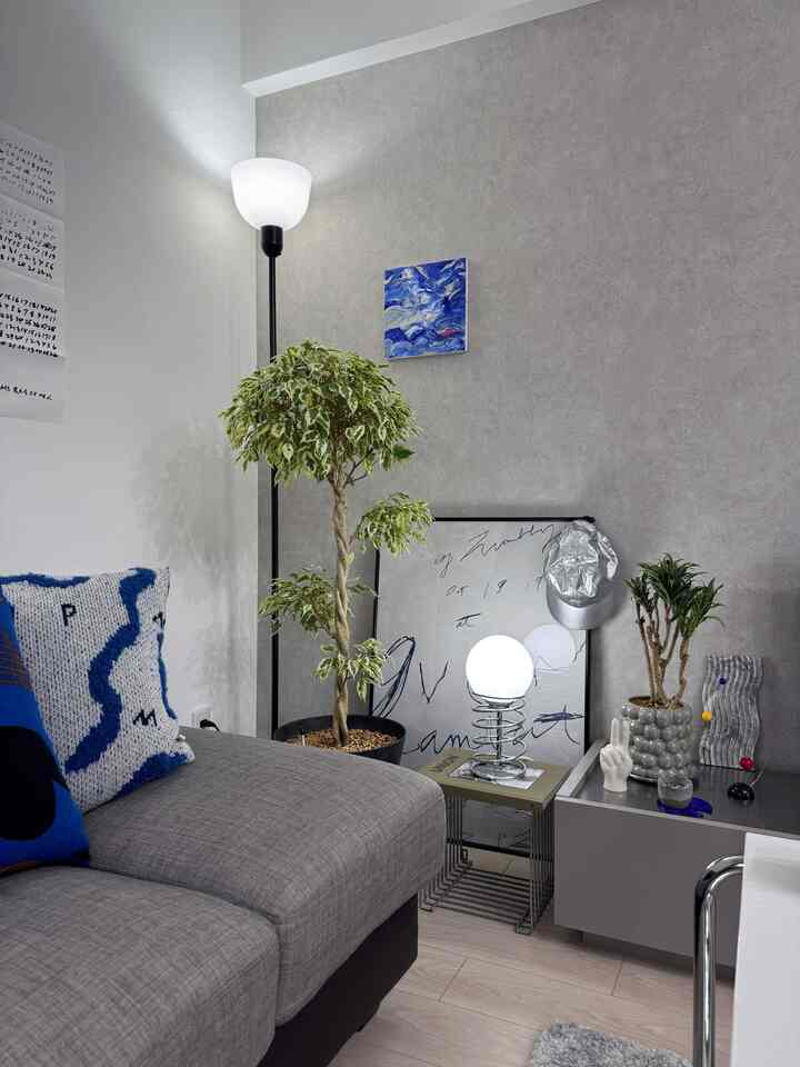 Bauhausのspring round lampがめちゃくちゃかわいい💡💙

#BauhausJapan
#interior
#インテリア 
#インテリア照明 
#ミッドセンチュリー
#ミッドセンチュリーモダン 