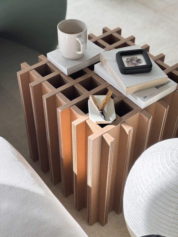 short form carousel card thumbnail