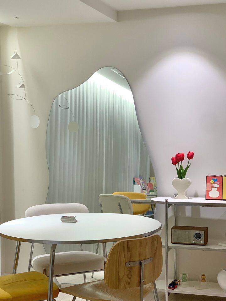 short form carousel card thumbnail