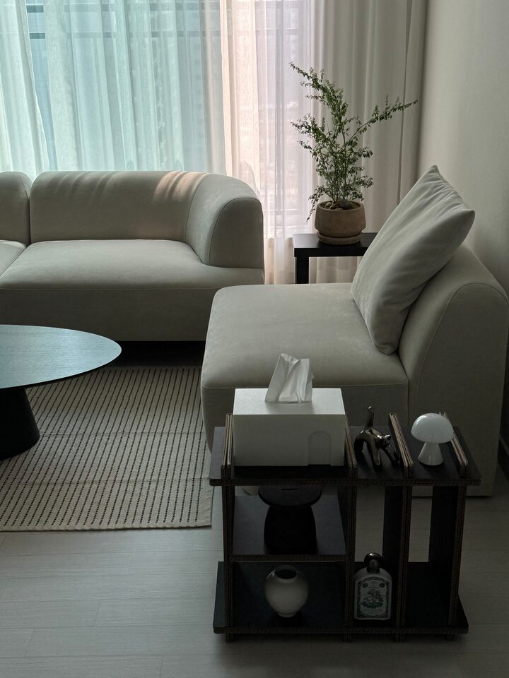 short form carousel card thumbnail