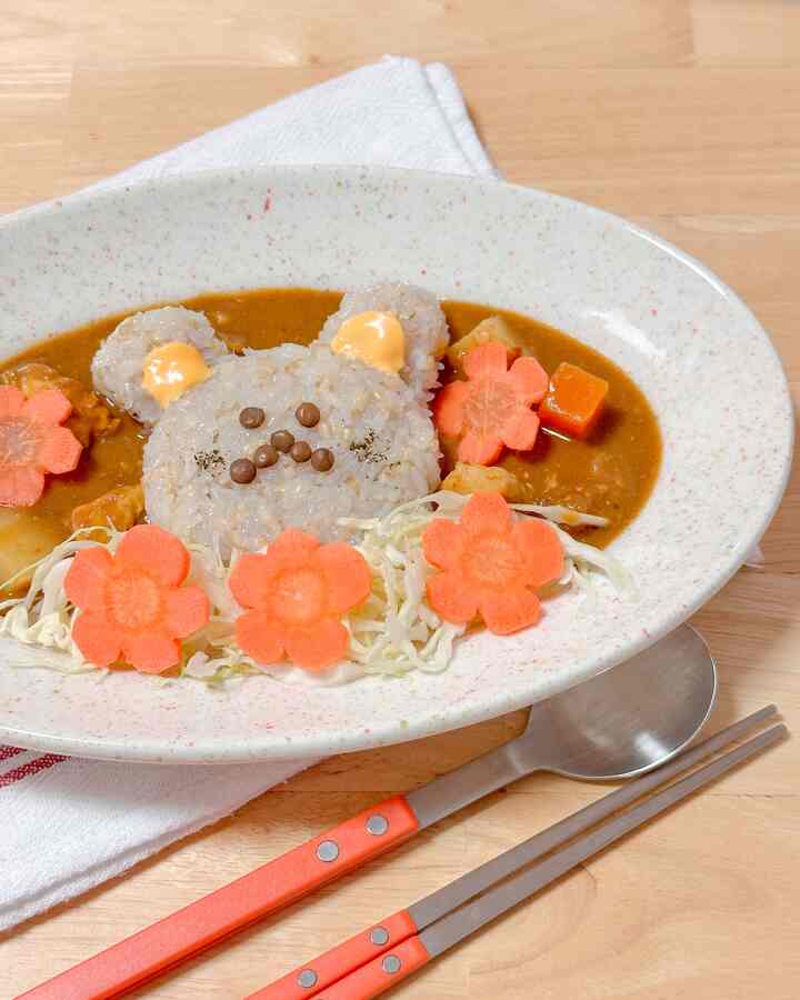 🌾発酵こんにゃく米玄米ご飯カレーライス🐻🍛

ダイエットの中で最も負担になるのが炭水化物じゃないですか。
カレーが大好きですが、 
丼やカレーメニューを避けるようになる理由がまさにご飯のためでした。

ご飯が必ず必要な韓国料理メニューを食べるときにちょうど良いこんにゃく米！
100gあたりわずか39kcalで気軽に楽しめますよ🍚✨

こんにゃく米と玄米が混ざっており、満腹感は高くて 
カロリーは低く、食事の食事にぴったりです。
発酵プロセスを経たこんにゃく米です。 
こんにゃくならではの臭いもほとんどないので食べやすいです。

ご飯を食べたいときはいつですか。
久しぶりにカレーをたっぷり煮てみました！
クマのカレーはとてもかわいいですよ🐻🍛

ペペゴン薬発酵こんにゃく米玄米米で健康でおいしいひとつでお召し上がりください！ 🍚


＃オーホームストア＃コンスープ記録＃移住の発見＃メイド＃健康的な食器＃プレーティング＃食事＃レシピ＃食事の日記＃食事の記録＃維持アーター 