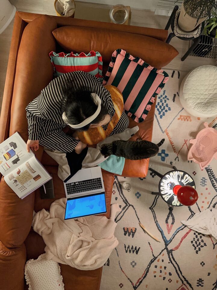 short form carousel card thumbnail