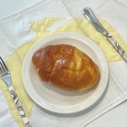 오늘 브런치 메뉴는 소금빵🥐
어제 한남동 갔다가
소금빵으로 유명하다는 카페에서 사왔는데
에프 돌려먹으니 바삭꼬소 넘 맛나요!
#브런치 #한남동 #소금빵 #주말브런치 #brunch #weekend #집꾸미기 #홈스타그램 #맞팔환영 