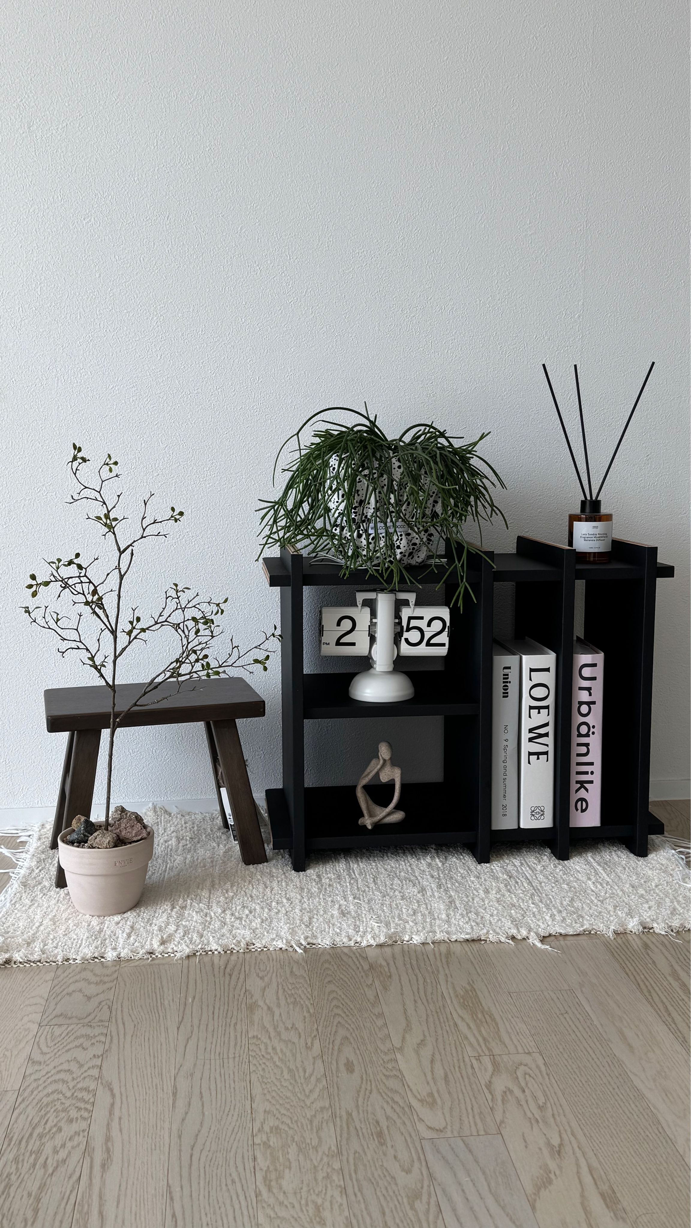 Vinyl Record Stand & Shelf user photo