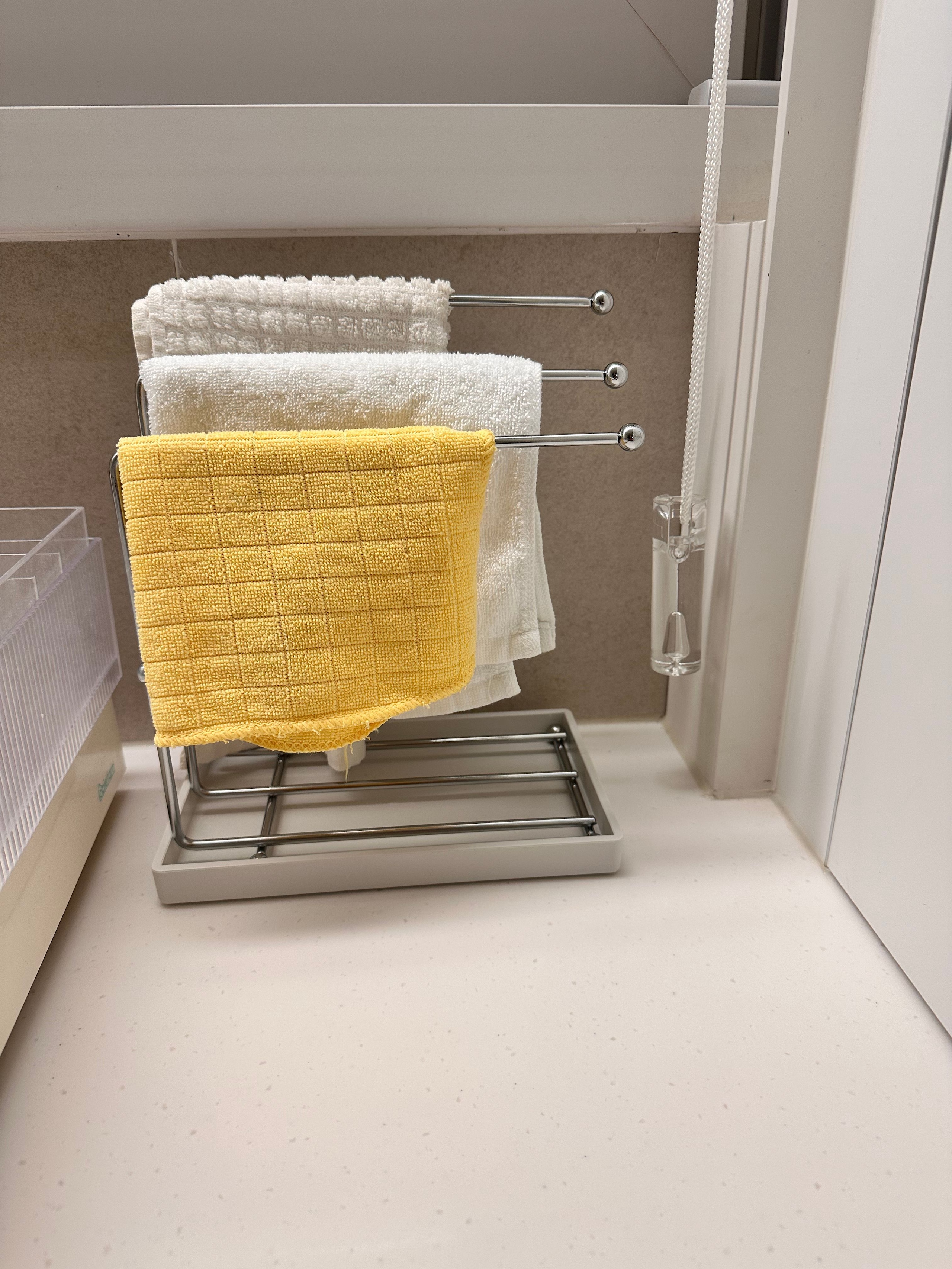 Oatley 3-Tier Modern Stand Dishcloth Rack user photo