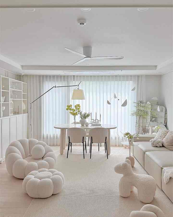 #myhomestyle  #거실꾸미기 #오늘의집 #인테리어소품 #아르떼미데 #썸앤데코 #코지애드 #에어블로우 #노르딕네스트 #청아라리아  #북유럽인테리어 #myhome #homestyle #whiteinterior