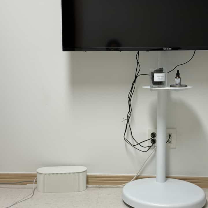＃スマートテレビを購入しながら悩んで本当にたくさんした！
テレビは長かったのでLGやサムスンで買おうとしました。
55インチ買おうとしたら値段が負担になりましたよ！

ネット、ディズニープラス、YouTubeなどOTTを中心に
視聴するのでコスパ良い＃ワイドビュー＃スマートテレビ
購入しましたが半年が過ぎた現在の満足度もいいです！

テレビは巨大翼船！

📌タグ付けされていない製品情報
➰アロマストーン、ウッドセージ＆シーソルト香＃ニトリー製品