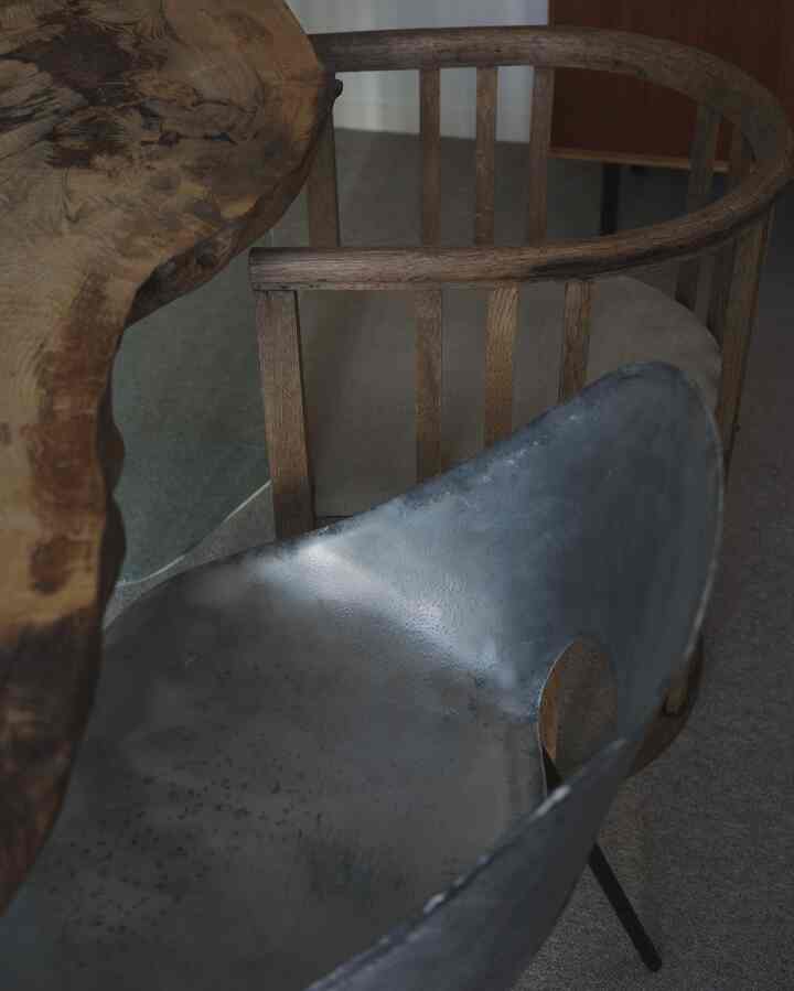 Both have their own unique merits

I really love these chairs

I really appreciate the beauty of things that have been around for a long time

#myhome #myroom #dining #diningroom

#chair #pierreguariche #tulipchair #japanhome 
#japanhouse #japanesehouse #ダイニングチェア 
#dininginterior #ダイニングテーブル