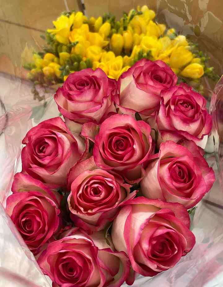 #봄컬러인테리어




春💐春💐春💐


春になると花ですよ💕



春の色の花のインテリア💕👍🏻




#春が来た春 #꽃 #프리지아 #꽃병 #꽃인테리어 #봄 #장미 