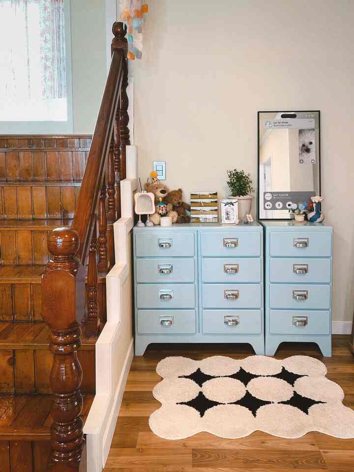 Tagged posts featuring Mid-Century Vintage Steel Drawer Chest 2