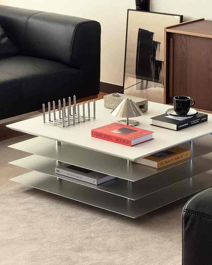 Following the full shot, I also took a detailed cut of the page sofa table 🩶

Before the shoot, I had a lot of concerns about how to express this wonderful design,
but fortunately, no matter how I took the picture, it turned out so beautifully..🙈

The aluminum sub-tops with 3T's luxurious vibe finish
seemed to make our living room look even more luxurious

I think Flatpoint's unique technology has captured the charm of steel very well, and I'm amazed every time I look at it ✨

The pillars made of the same aluminum material as the sub-tops
naturally connect the surfaces of each layer,
and even the shadows created by the light look really cool :)

﹆ NEW Page Sofa Table (Aluminum)
@flat_point

#Flatpoint #flatpoint #소파테이블 #거실테이블 #세라믹테이블 #인테리어소품 #테이블 #테이블추천 #거실 #거실꾸미기 #거실인테리어 #거실가구 #homestyle #livingroom #homedecor #livingroomdecor #30평대인테리어 #집꾸미기 #홈인테리어 #홈스타일링