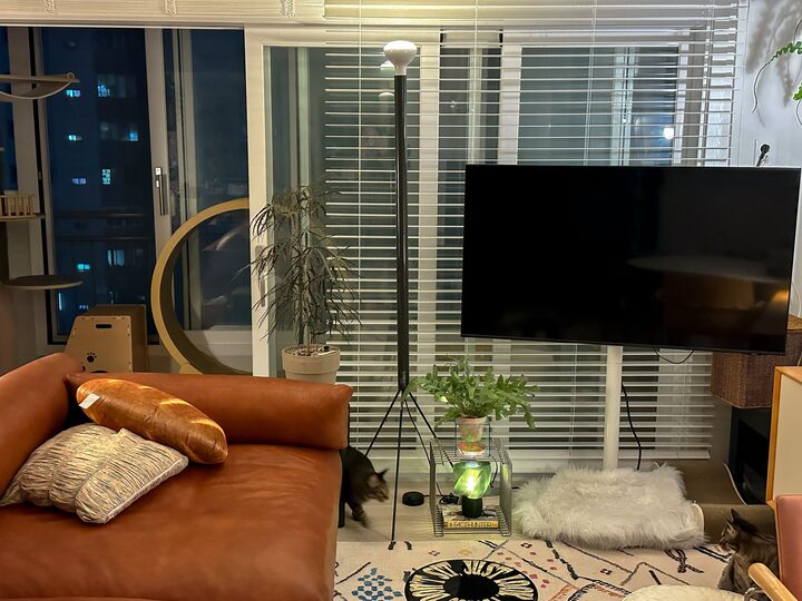 short form carousel card thumbnail