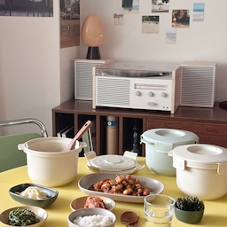 #오홈스토랑 #콘수프기록 (5)
흰쌀밥에 매콤한 낙지볶음🐙
얼~마나 맛있게요😙☝️
#맞팔 #맞팔환영 #우드인테리어 #원목인테리어 #빈티지인테리어 #레트로인테리어 #오플루언서 #오크리에이터
#홈스타일링 #주방인테리어 #키친인테리어 #낙지볶음 
