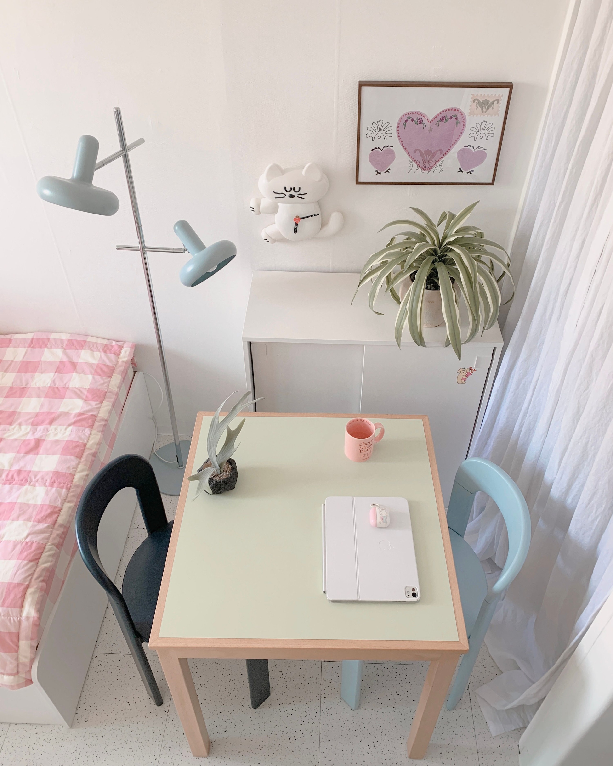 Solid Wood Curve Back Dining Chair user photo