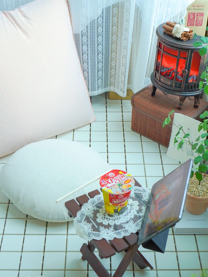 short form carousel card thumbnail