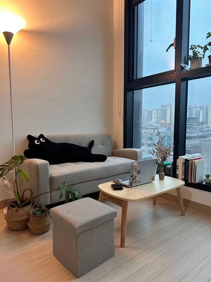 short form carousel card thumbnail