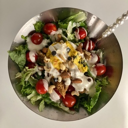 너무 맛있겠죠 ~ 저번에 샐러드 볼을 몇 개 샀는데 크기가 
생각보다 작아서 아쉬웠거든요 그래서 이번에는 
좀 더 고심해서 큰 걸로 주문했는데 진짜 마음에 들어요 ❤️
#집에서제일바빠 #콘수프기록 #맞팔 #오늘의집에서샀어