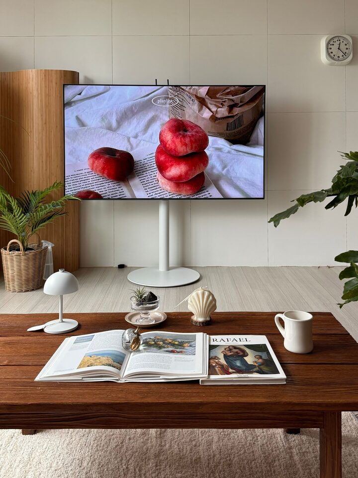 short form carousel card thumbnail