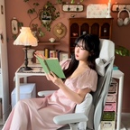 업무와 휴식 모두를 책임질 세련된 게이밍 체어
높이 조절은 물론, 팔걸이 높이 조절과 각도 조절까지 가 능해 내 체형에 맞춤 설계한 듯 편안해요.
앉을 수 있는 침대라는 후기가 있던데 정말 그 말이 딱 맞다 ... 🩶

PAXTON paris pearl grey https://paxton-official.com/
@paxton_smart

#PAXTON #게이밍체어 #게이밍의자 #데스크테리어 #책상 #의자 #책상의자 #책상정리 #책상꾸미기 #빈티지인테리어 #클래식인테리어 #선반 