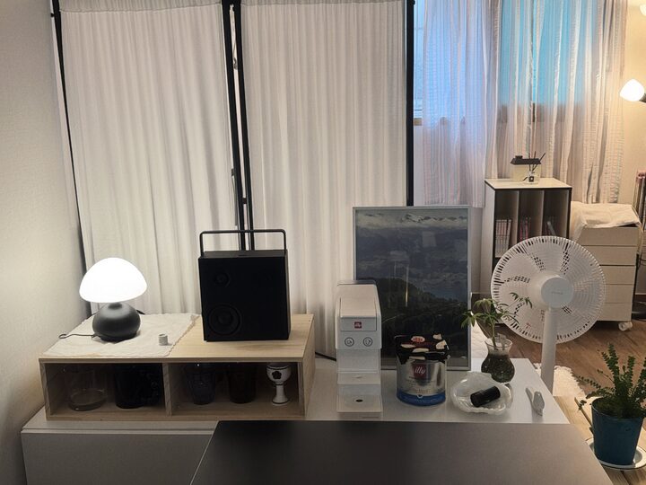 short form carousel card thumbnail