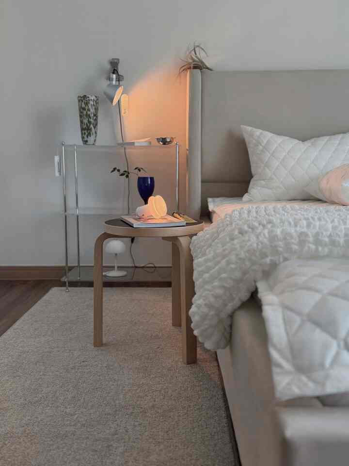 ＃ショールームのような私たちの家＃コンスープ記録 
一日中ベッドで遊ぶことが可能！

＃ベッドルーム＃ベッドルームインテリア＃mybdrm＃モーションベッド＃冷感パッド＃フレンチラグジュアリー＃冷感パッドおすすめ＃ホテル寝具＃ホームスタイリング＃夏寝具＃寝室ラグ 