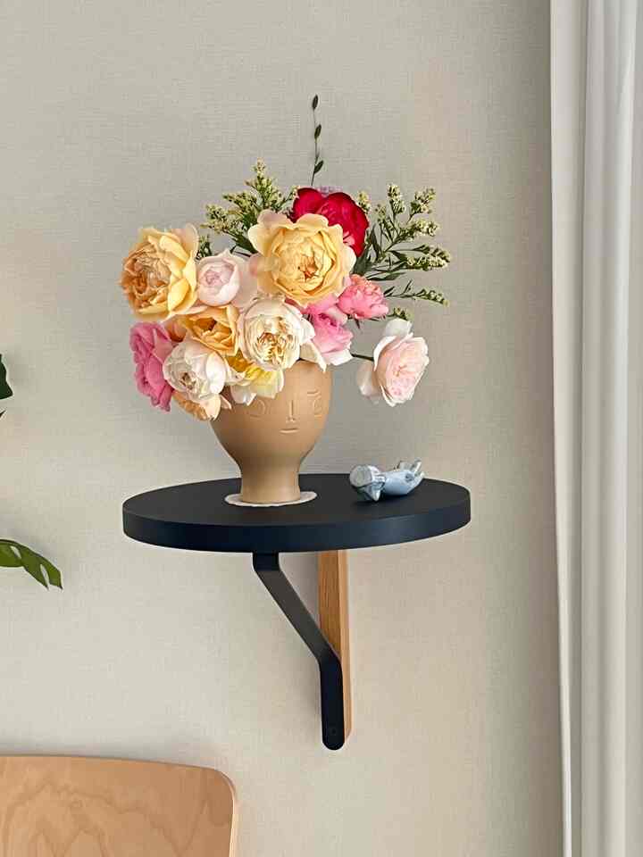 #今日の私の家

バラの花で飾られた私たちの家フォトゾーン

香りが大好き


＃アルテック＃コンスープ記録＃アルバアルト＃ヤナカン＃家を飾る