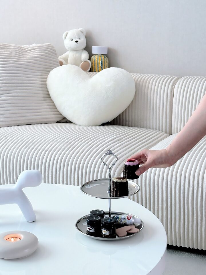 short form carousel card thumbnail