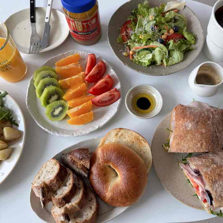  #콘수프기록  #onmytable #tablesetting #홈카페 #브런치 #홈스타그램 #테이블셋팅 #인테리어소품 #홈카페놀이 #홈카페소품 #홈브런치   #샐러드 #홈샐러드 #샐러드그릇 #일본도자기 #그릇쇼핑 #그릇추천 #그릇수집 #너븐재 #사브르