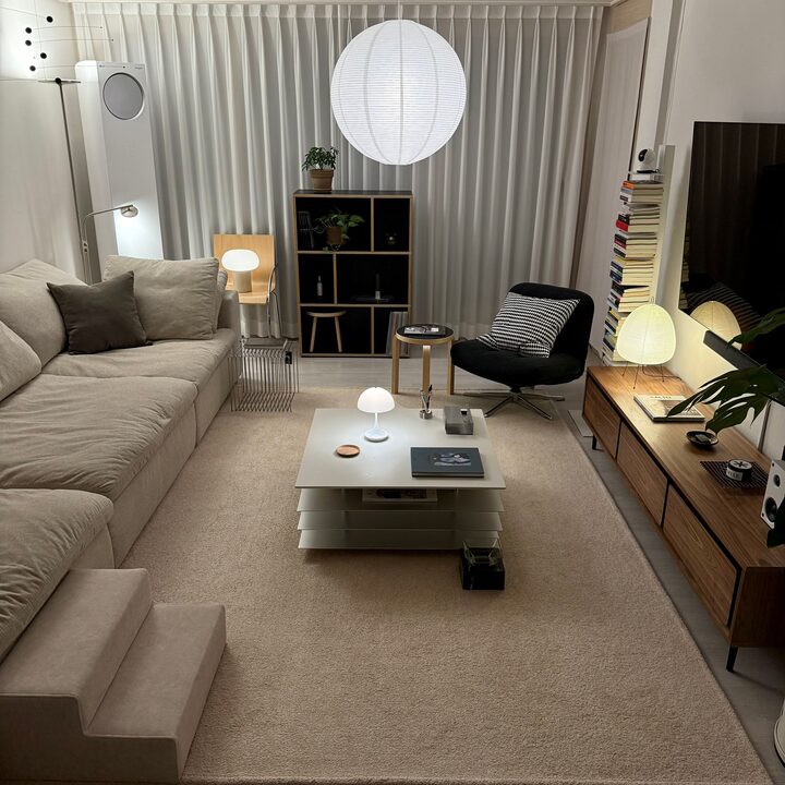 short form carousel card thumbnail