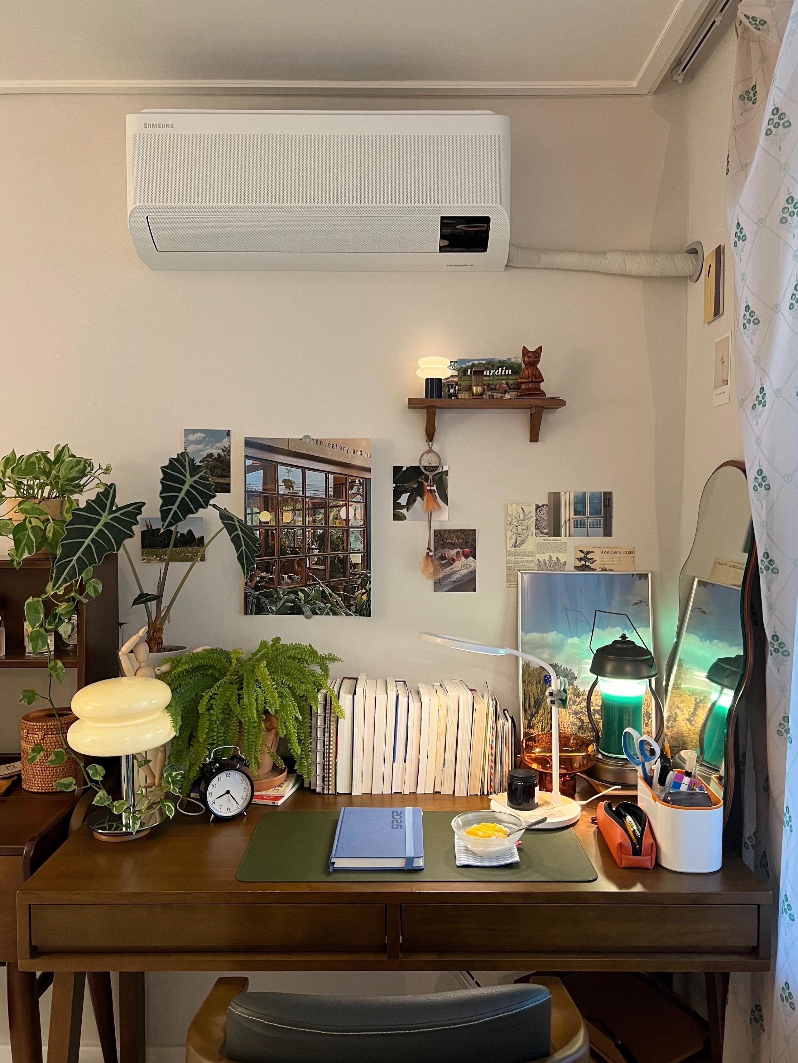 LED Ring Desk Lamp user photo