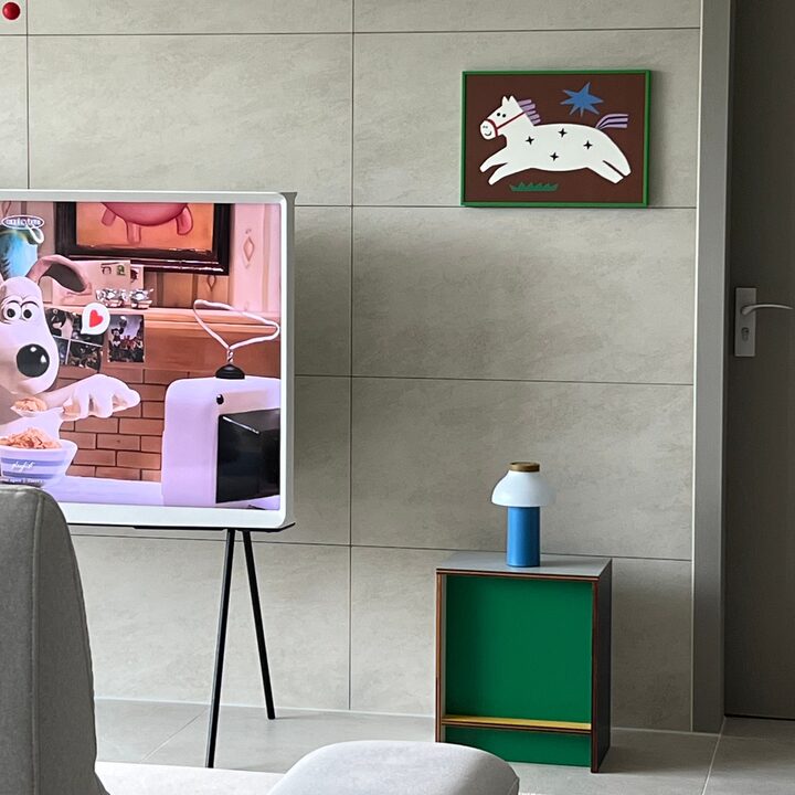 short form carousel card thumbnail