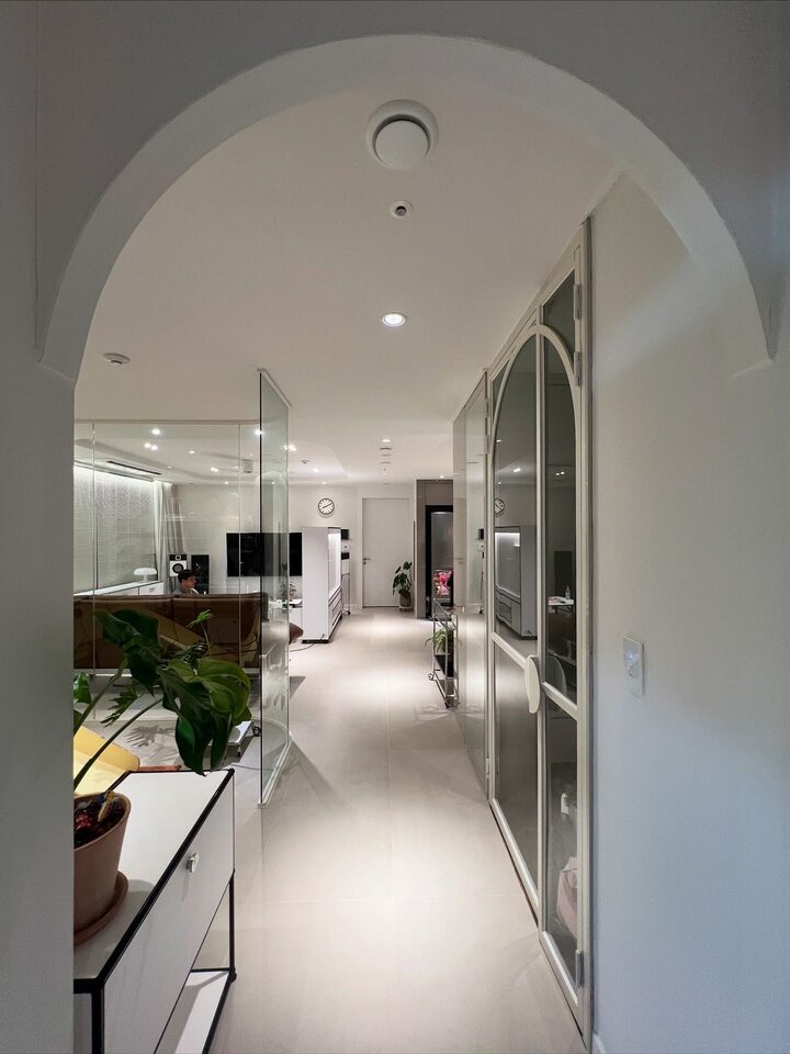 short form carousel card thumbnail