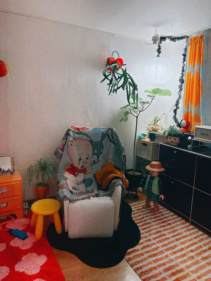 Tagged posts featuring Wire Frame Utility Stand 3