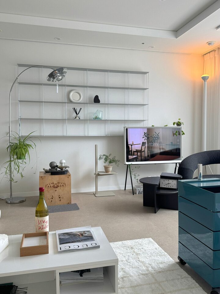 short form carousel card thumbnail