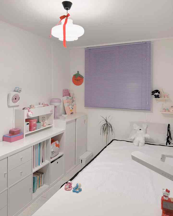 ＃私のお金の耐久＃子供の家具＃子供の小道具
私のお金の中山でいっぱいの子供部屋のインテリア🙌🏻

- ブラインド
- 本棚
- 収納状
- ベッド
- デスク
- 時計

甘い子供部屋から徐々に色が落ちます。
白に変わると思います。
意図したわけではありませんが、ますます要因になっています🤭🤭

もう一度私の好みであるとても甘いパステルトーン
じっくりと見てみましょう🩵💙 

＃コンスープ記録＃スペシャルクリエイター＃子供部屋＃子供部屋のインテリア＃子供部屋飾り＃子供部屋のベッド＃子供部屋の照明＃子供部屋の整理＃子供部屋収納＃赤ちゃん部屋＃娘部屋＃2平方＃2フラットインテリア＃カラックス＃ブラインド＃メイド＃夏寝具＃イケア照明 