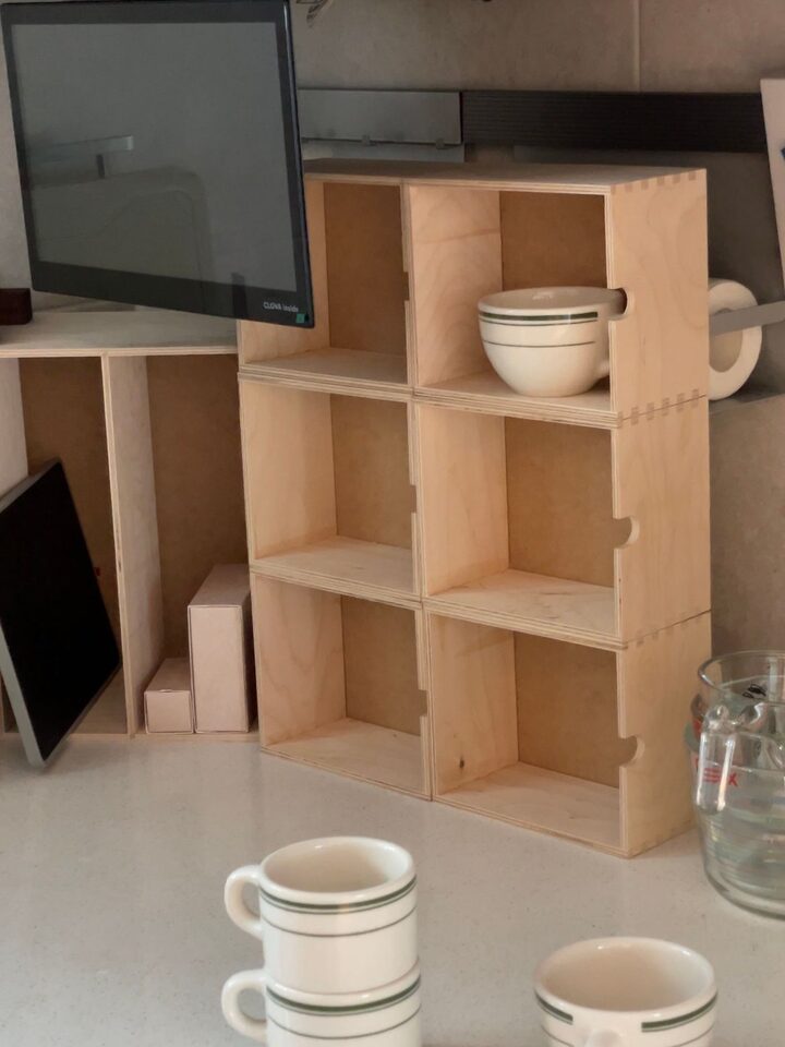 short form carousel card thumbnail