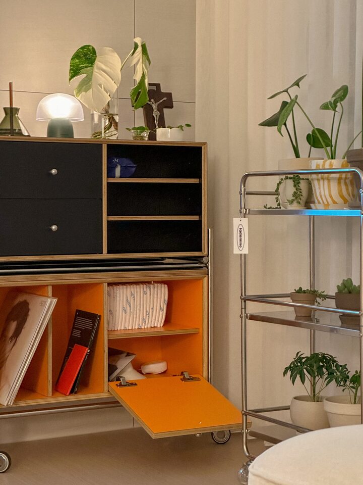 short form carousel card thumbnail