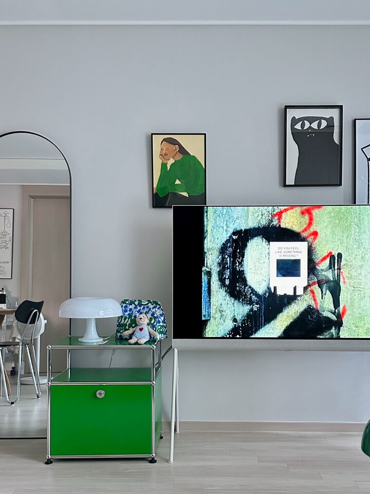 short form carousel card thumbnail