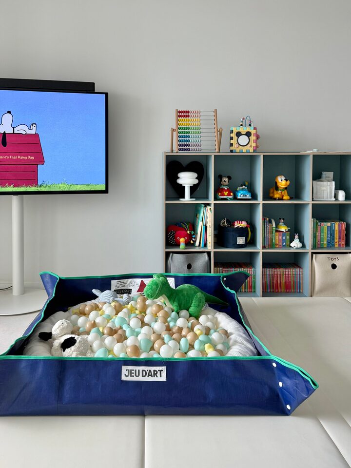 short form carousel card thumbnail