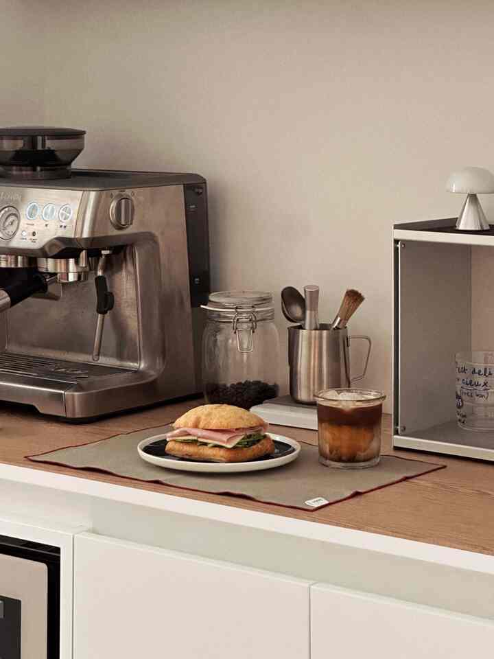 #코스트코 |コストコ素材で作られたブランチ 

コストコはいつ行っても駐車場が長く、私はいつも締め切り直前に行きます。その時間に行っても10～15分駐車待ちがあるけど..🫠
昨日も仕事に行き、感じが止まりました。今朝の食材を買いました。 

しかし、私はこの記事を投稿したらもう一度見に行きます。  #오홈스토랑 #홈카페 #홈카페인테리어 #홈카페존 #코스트코추천상품 #브런치 #브레빌 #브레빌870 #breville