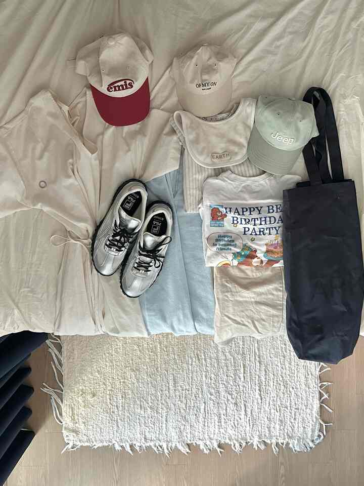 #콘수프기록 #ootd #예쁜템최고야 #나들이룩

かわいい服を着て遊びに行く✨🩵