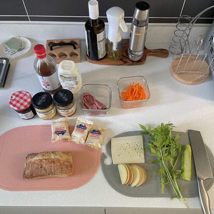 short form carousel card thumbnail