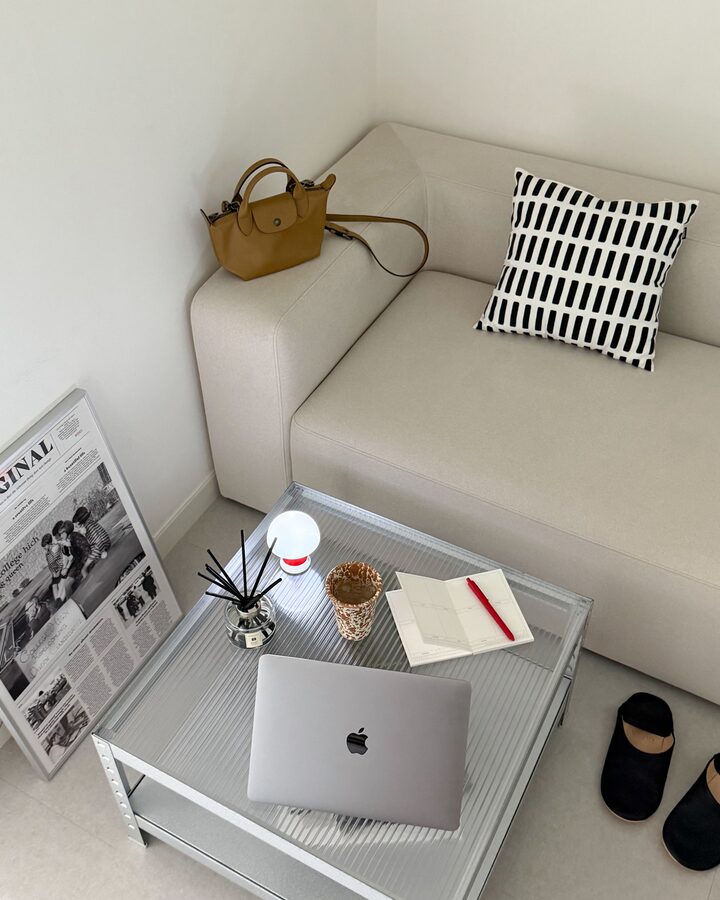 short form carousel card thumbnail