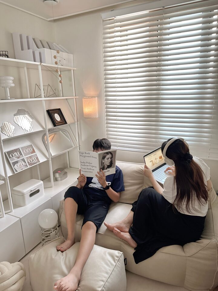 short form carousel card thumbnail