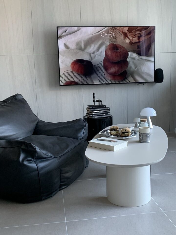 short form carousel card thumbnail