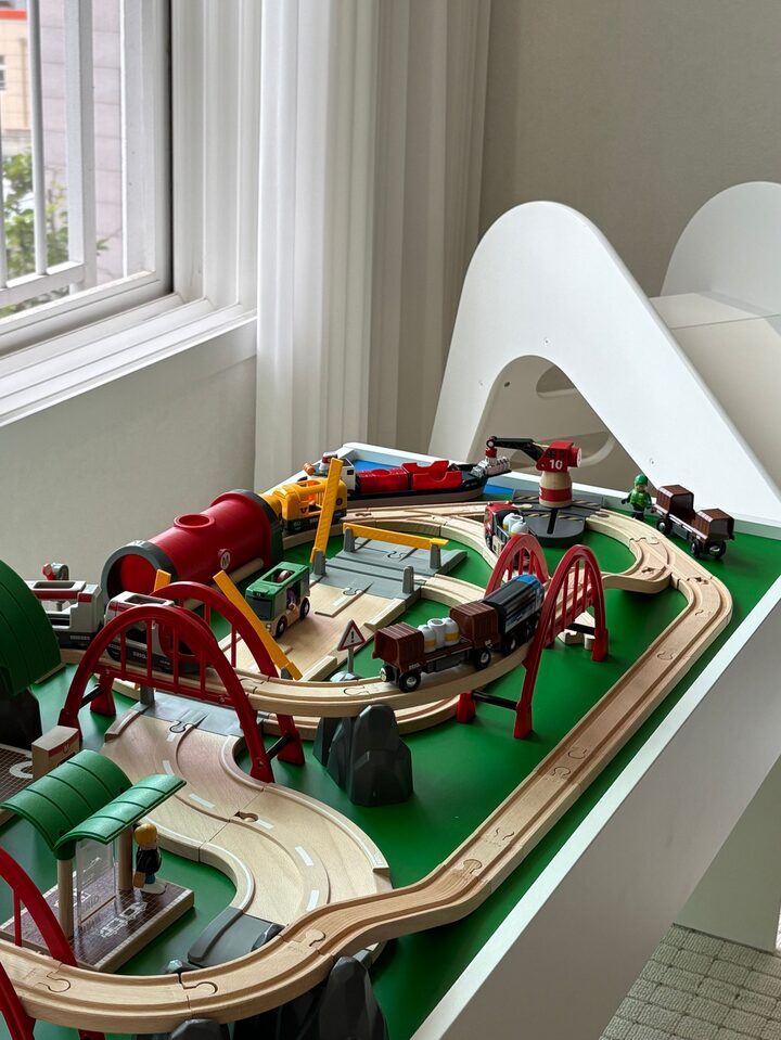 short form carousel card thumbnail