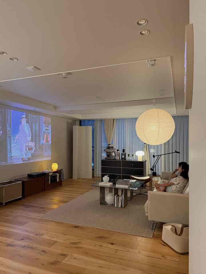 今日は早く夕食を食べてお風呂に入る。
子供たちは寝る前に映画を見ています
私は一杯のコーヒーを降りて深夜怪談会5を見ています。
今日は魔法の日だから体調が悪すぎる
ちょっといるが子供たちが寝る時のように寝なければなりません🌙

＃リビングルーム＃ホームカフェ